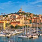 Marseille Pass – Boat departures from the Old Port, fish market, maritime atmosphere – Marseille, France. Visit Marseille’s Old Port, historic heart and departure point for sea excursions – Access included with Marseille Pass.